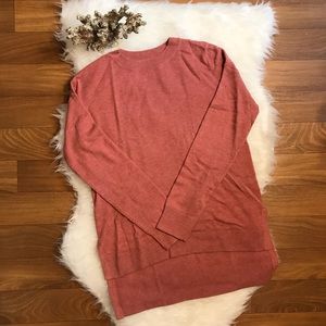 💕SALE 💕 Lou & Grey sweater